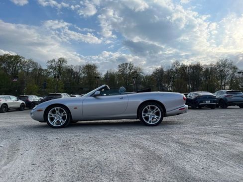 Used 2004 Jaguar XK8 Convertible RWD image 16
