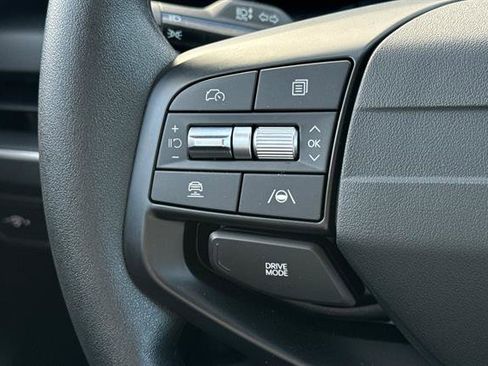 New 2025 Kia K4 LXS image 25