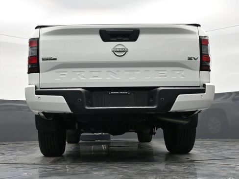 Used 2023 Nissan Frontier SV w/ SV Convenience Package image 24
