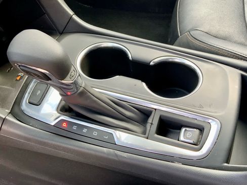 Used 2020 Chevrolet Equinox Premier w/ Premier Redline Edition image 44