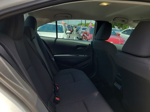 Used 2026 Toyota Corolla LE FWD image 15