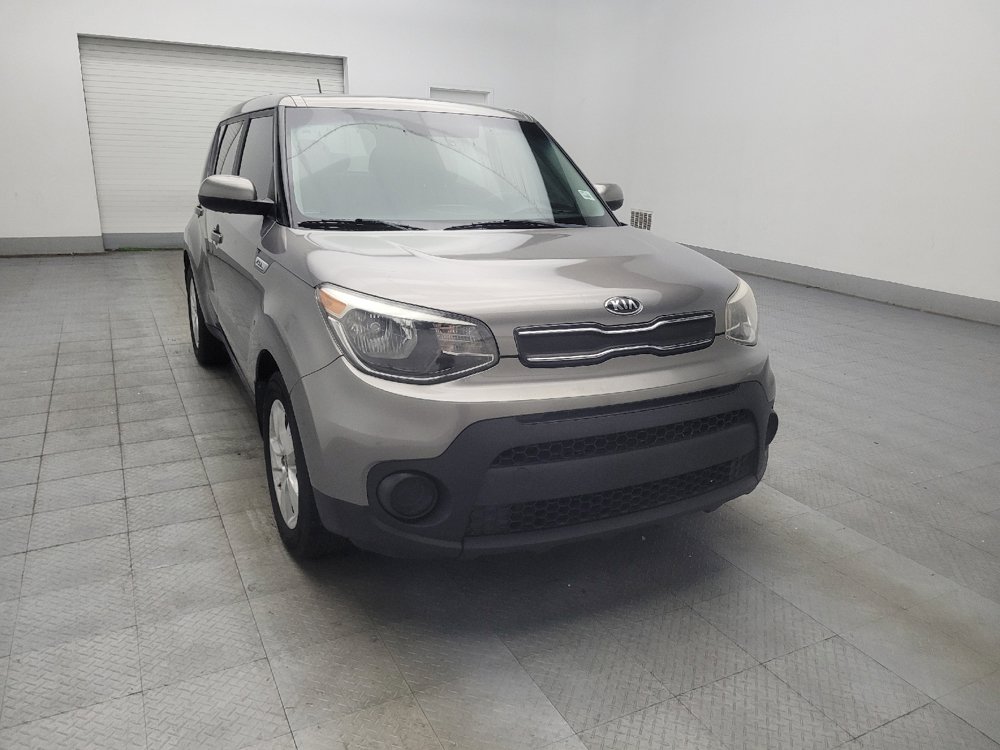 Used 2018 Kia Soul FWD image 13