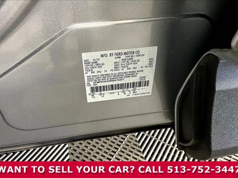 Used 2024 Ford Edge Titanium AWD/4WD image 16