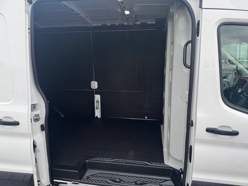 Used 2024 Ford Transit 250 148 Medium Roof w/ Load Area Protection Package RWD image 33