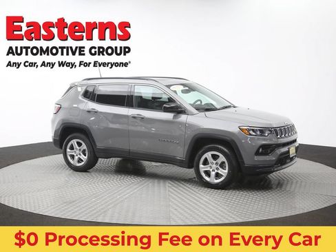 Used 2023 Jeep Compass Latitude w/ Sun and Sound Group AWD/4WD image 49