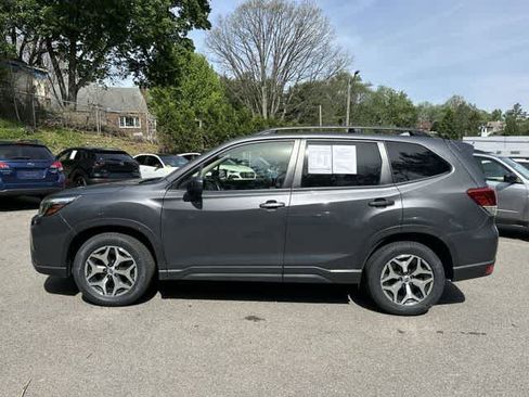 Used 2020 Subaru Forester Premium w/ Popular Package #1 AWD/4WD image 2
