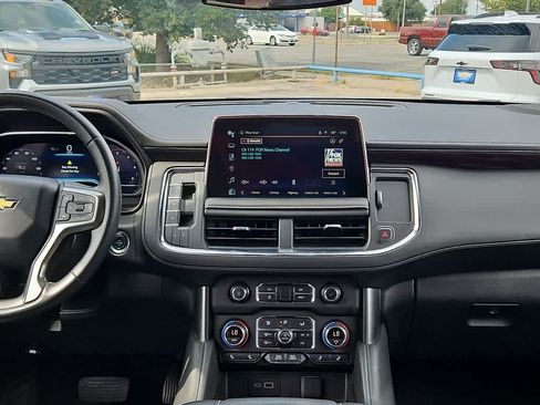 Used 2024 Chevrolet Tahoe LT RWD image 14