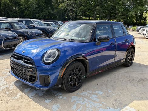 New 2026 MINI Cooper S FWD image 1