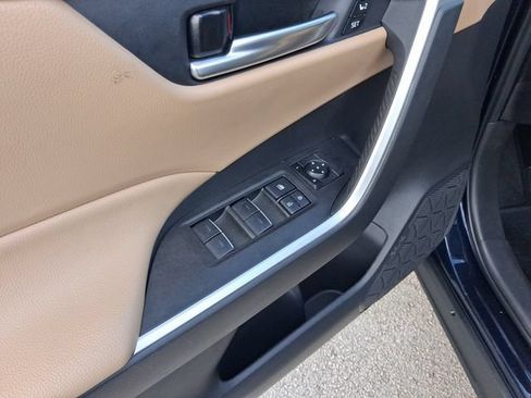 Used 2025 Toyota RAV4 XLE Premium w/ Weather Package FWD image 15