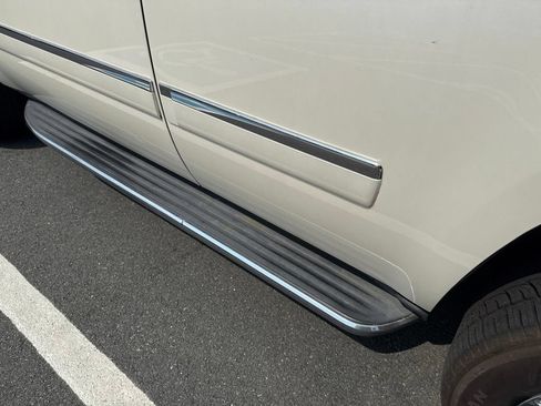 Used 2013 GMC Yukon Denali AWD/4WD image 13