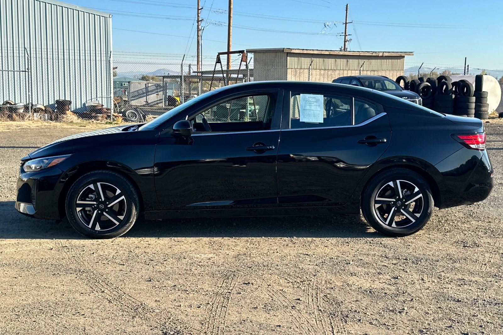 Used 2025 Nissan Sentra SV FWD image 8