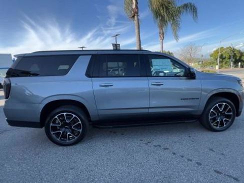 New 2026 Chevrolet Suburban RST w/ Comfort Package image 9