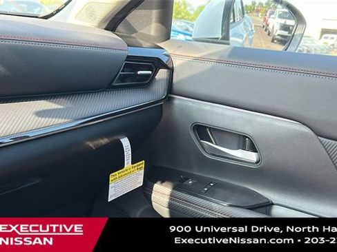 New 2025 Nissan Kicks SR w/ Illumination Package image 20