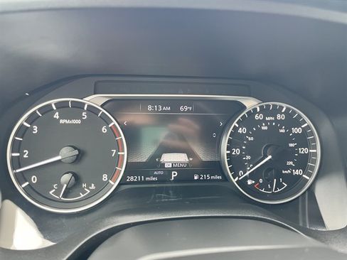Used 2025 Nissan Rogue SV AWD/4WD image 22