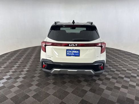 Used 2026 Kia Seltos S AWD/4WD image 7