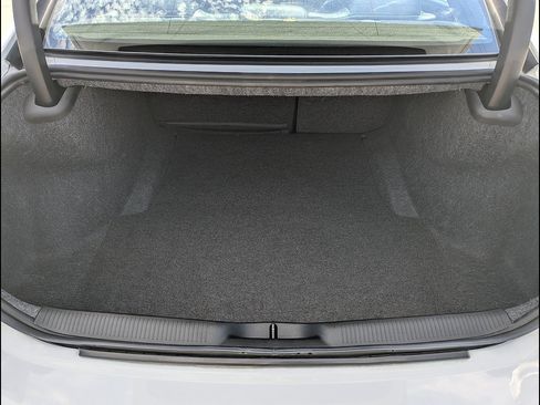 Used 2023 Dodge Charger R/T w/ Plus Group RWD image 15