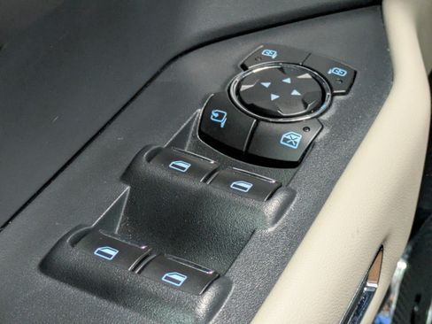 Used 2022 Ford Expedition Platinum AWD/4WD image 30