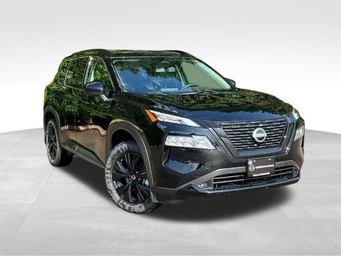 Certified 2023 Nissan Rogue SV w/ SV Premium B Package AWD/4WD image 1
