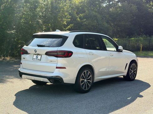 Used 2021 BMW X5 xDrive45e w/ M Sport Package AWD/4WD image 9