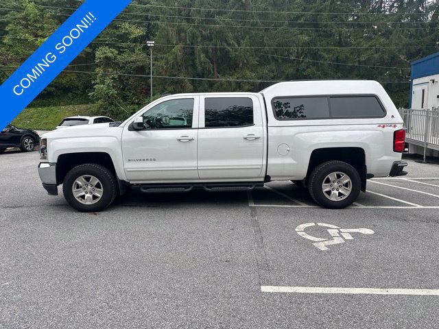 Used 2017 Chevrolet Silverado 1500 LT w/ All Star Edition AWD/4WD image 6