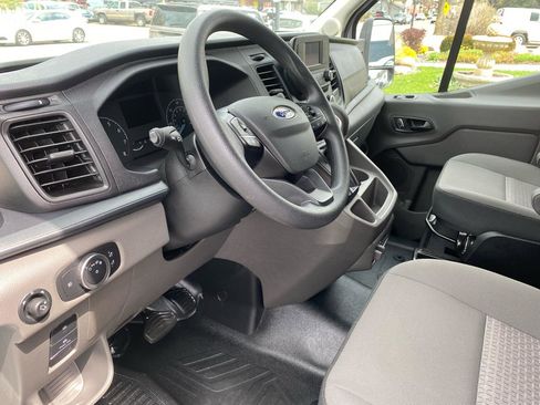 Used 2023 Ford Transit 250 148 High Roof RWD image 16