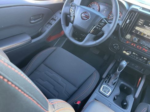 New 2026 Nissan Frontier PRO-4X w/ Pro-4x Convenience Package image 15