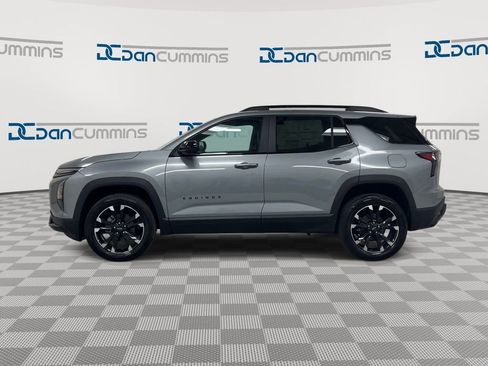 Used 2025 Chevrolet Equinox RS image 5