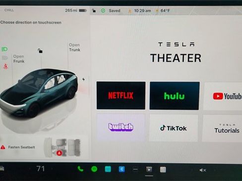 Used 2026 Tesla Model Y Long Range image 45