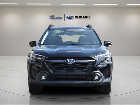 Used 2025 Subaru Outback Premium w/ Popular Package #1 AWD/4WD image 9