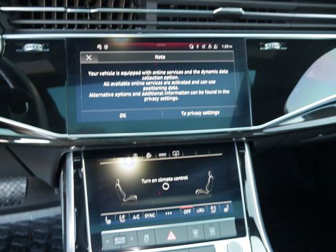 Used 2025 Audi Q7 3.0T Premium Plus image 47