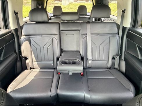 Used 2025 Hyundai Santa Fe SEL AWD/4WD image 20