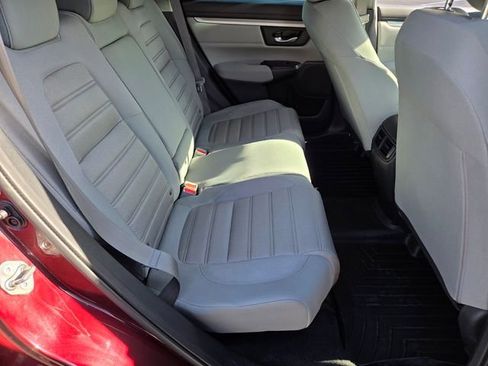 Used 2017 Honda CR-V LX image 14