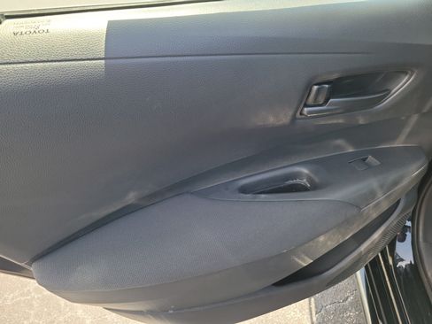Used 2024 Toyota Corolla LE FWD image 9