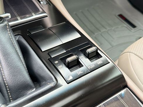 Used 2021 Lexus GX 460 Premium AWD/4WD image 26