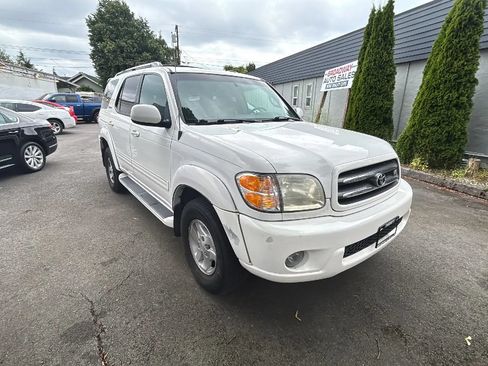 Used 2001 Toyota Sequoia Limited AWD/4WD image 2