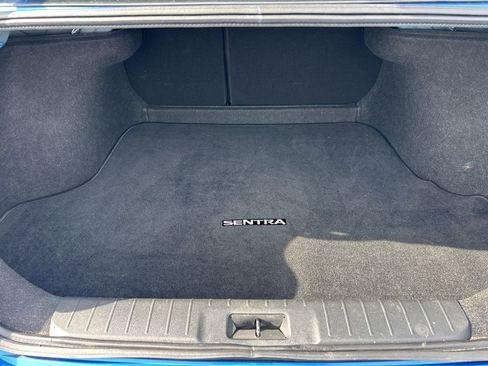 Used 2024 Nissan Sentra SV image 15