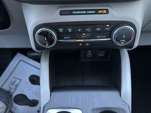 Used 2024 Ford Escape Active image 23
