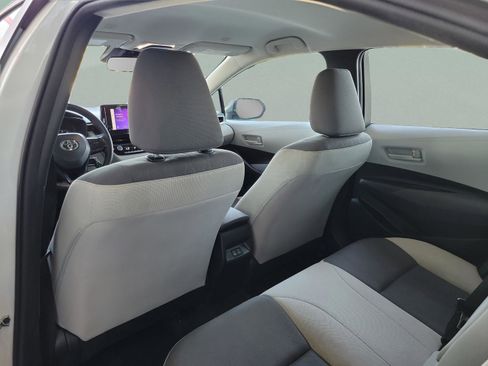 Used 2023 Toyota Corolla LE image 22