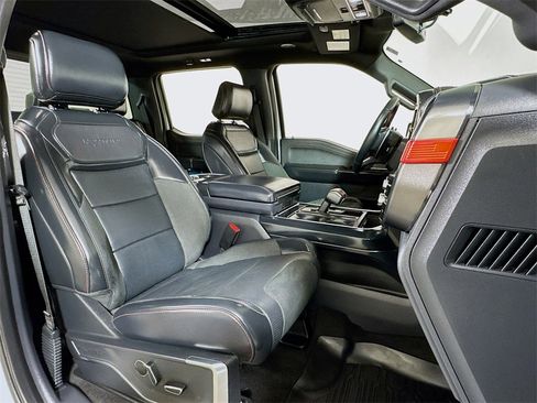 Used 2024 Ford F150 Raptor image 28