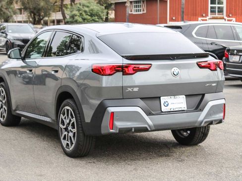 Used 2025 BMW X2 xDrive28i image 4