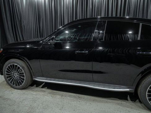 New 2025 Mercedes-Benz GLC 300 4MATIC image 5