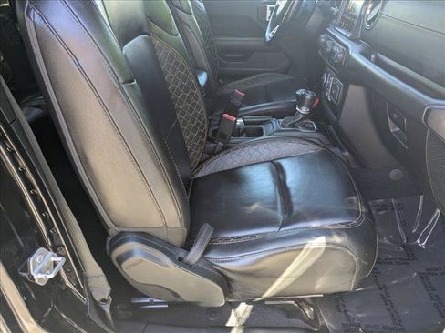 Used 2021 Jeep Wrangler Unlimited Sahara AWD/4WD image 20