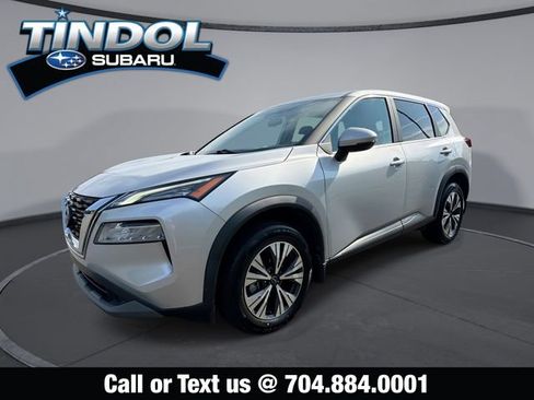 Used 2023 Nissan Rogue SV FWD image 1