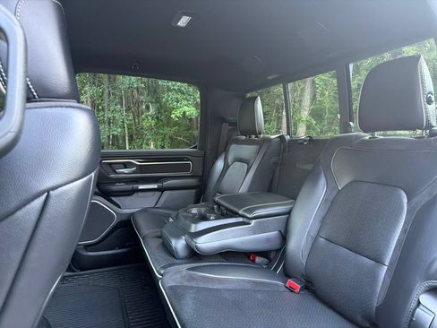 Used 2022 RAM 1500 Laramie AWD/4WD image 13