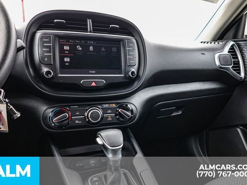 Used 2025 Kia Soul LX w/ LX Technology Package image 39