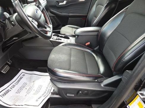 Used 2024 Ford Escape ST-Line Select AWD/4WD image 14