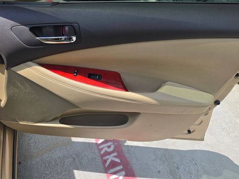 Used 2007 Lexus ES 350 w/ Premium Pkg FWD image 26