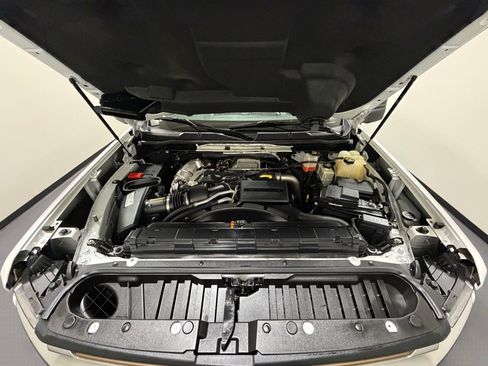 Used 2020 Chevrolet Silverado 3500 High Country w/ Z71 Off-Road Package AWD/4WD image 21