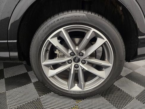 Used 2025 Audi Q3 2.0T Premium w/ Convenience Package image 20