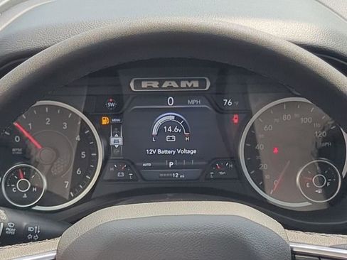 New 2026 RAM 1500 4x4 Crew Cab image 9